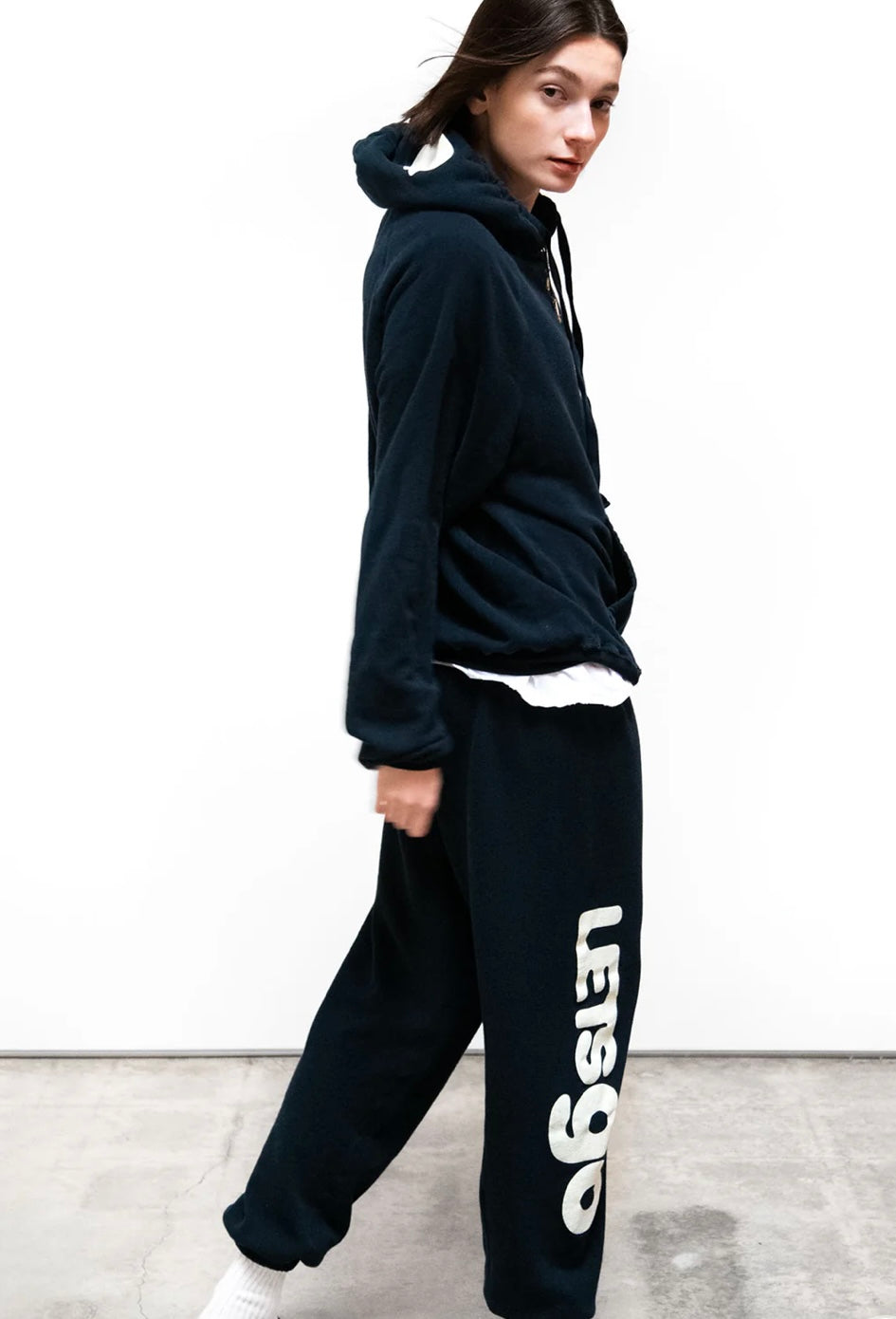 LETSGO SWEATPANT DEEPSPACE/CREAM