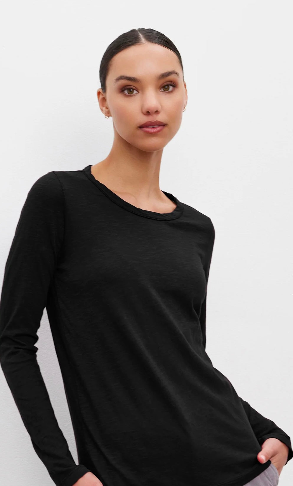 Lizzie LS crew neck tee BLACK