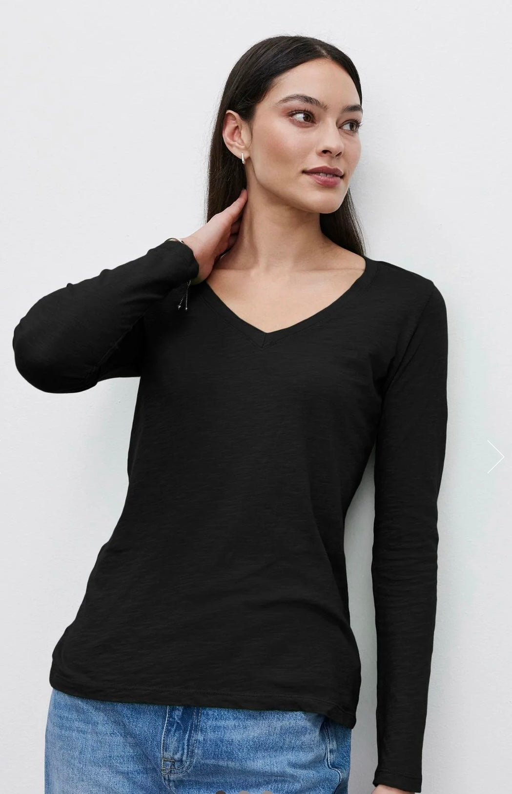 BLAIRE LS V-NECK TOP BLACK