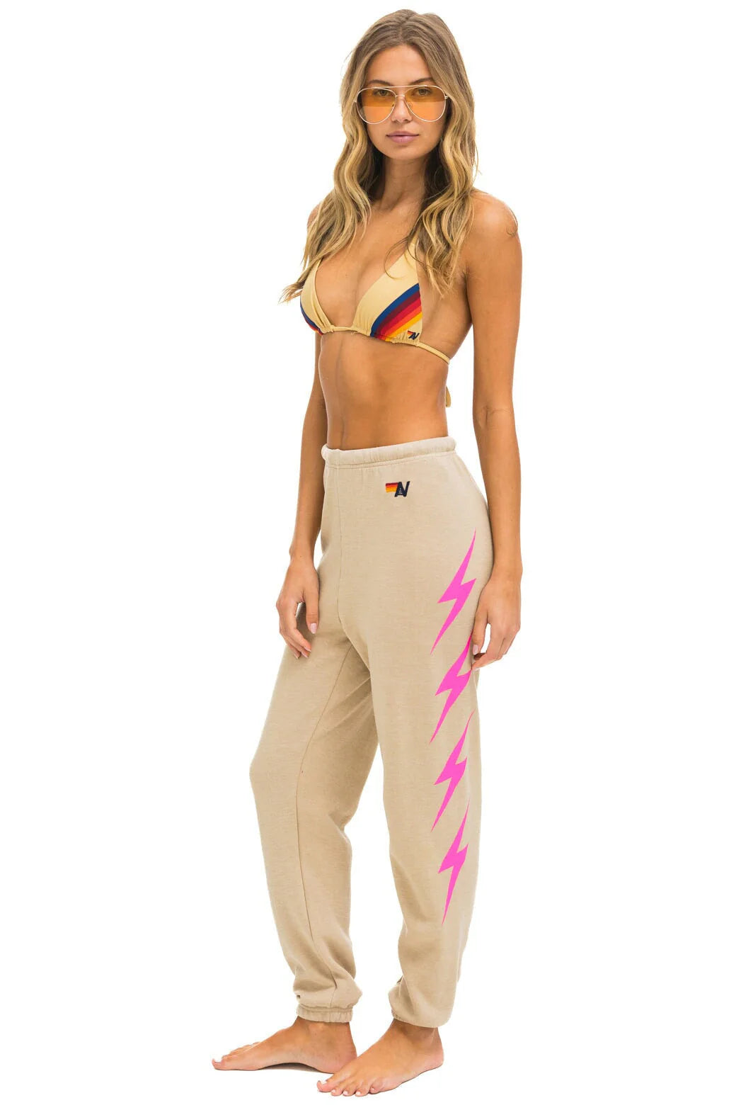 BOLT 4 - WOMENS SWEATPANT SAND/NEON PINK