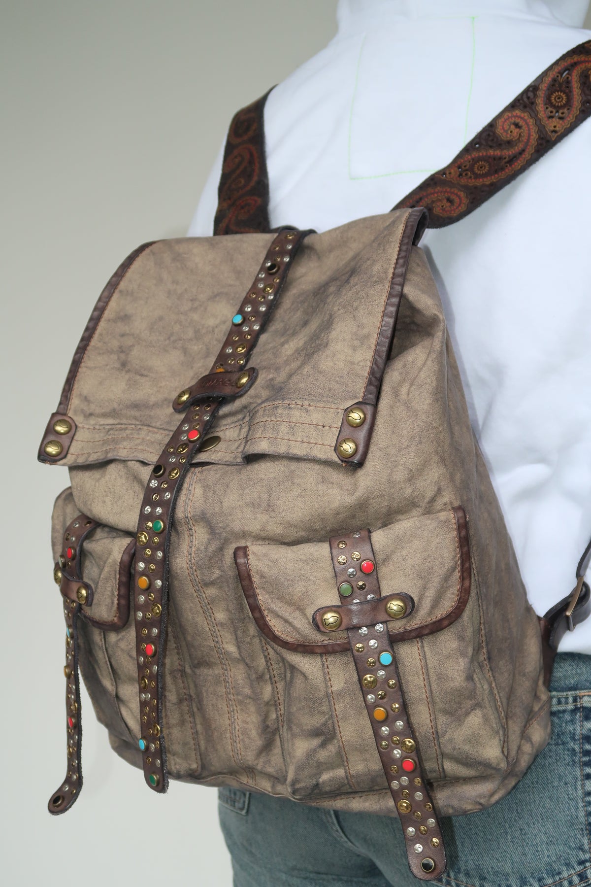 BACKPACK CANVAS+COLORED STUDS BEIGE+D/PEARL