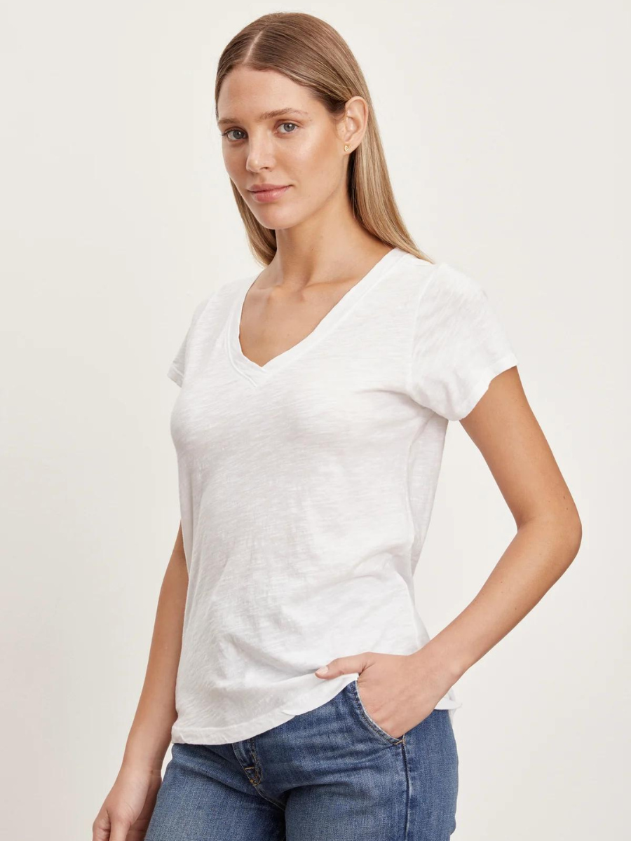 JILIAN S/S V NECK TOP WHITE