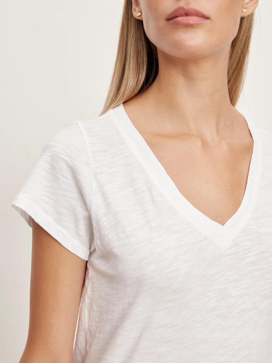 JILIAN S/S V NECK TOP WHITE